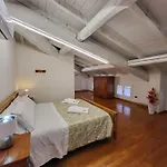 Aparthotel Antico Borgo Modena