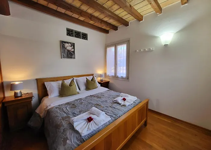 Antico Borgo Aparthotel Modena