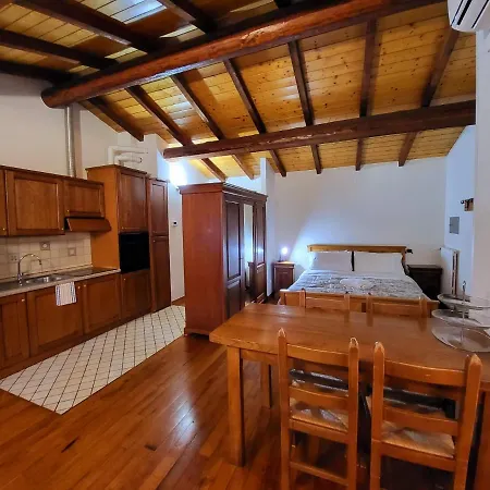 Antico Borgo Hotel apartamentowy 4*