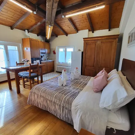 Aparthotel Antico Borgo 4*