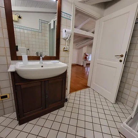 Antico Borgo Hotel apartamentowy Modena