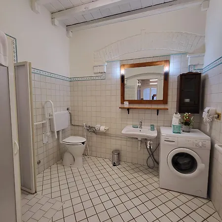 Antico Borgo Aparthotel 4*