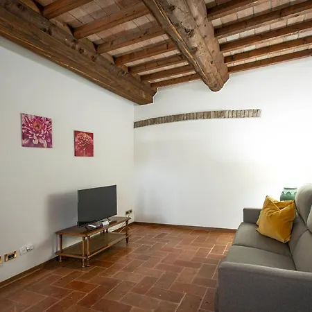 Antico Borgo Hotel apartamentowy 4*