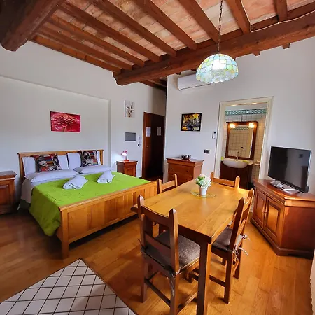 Aparthotel Antico Borgo Modena
