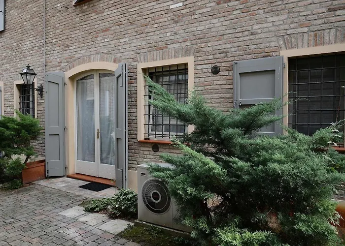 Antico Borgo 公寓式酒店 4*